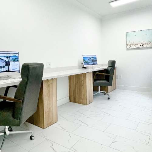 Business center with computers at Emerald Grove in Orlando, Florida, 