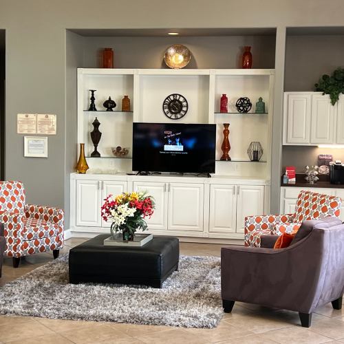 Seating in the clubhouse at Vistas of Vance Jackson Apartments in San Antonio, Texas