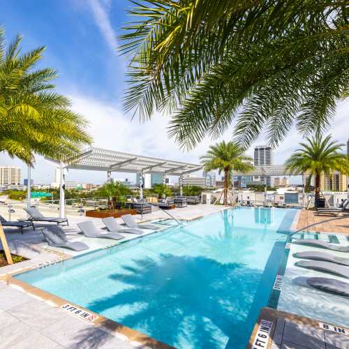 Enjoy our rooftop infinity pool and outdoor lounge seating at The Station at San Marco in Jacksonville, Florida