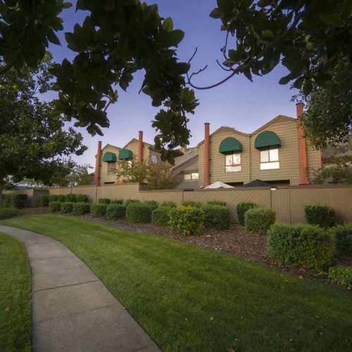 Lush landscaping at Towpath Village in Napa, California