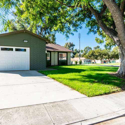 garage at O'Neill Heights in Oceanside, California