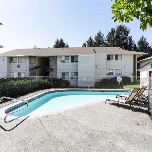 View amenities at Heron Hills Apartment Homes in Gresham, Oregon