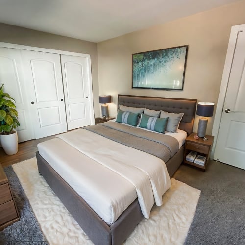 Cozy bedroom at Montecito Villas in Sacramento, California