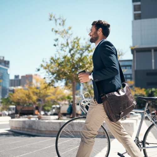 Resident going to work space near Vivien in Los Angeles, California