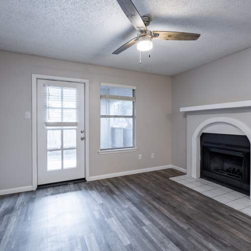 An apartment living room at Villas de Toscana in San Antonio, Texas