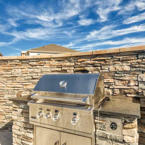 Griling station at The View at Blue Ridge Commons in Roanoke, Virginia