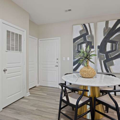 Living room at Flatiron West Trade in Charlotte, North Carolina