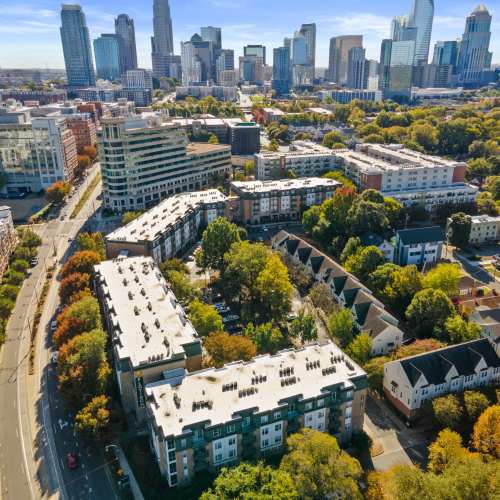 View of the downtown and the aerial view of the community at Flatiron West Trade in Charlotte, North Carolina