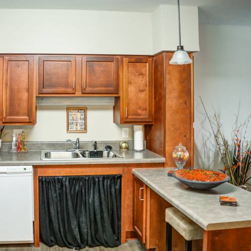 Kitchen with a microwave at The Banks At Berkley in Norfolk, Virginia