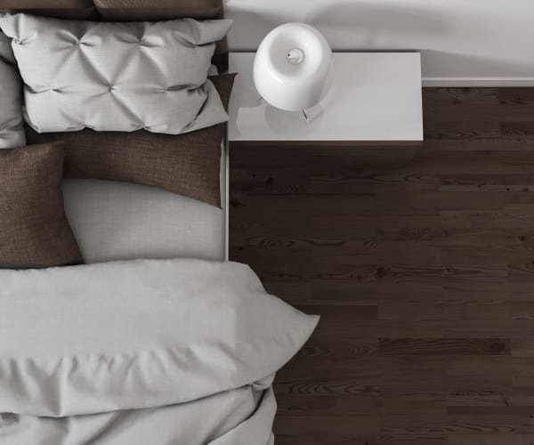 Hardwood floors at Meridian Manor in Washington