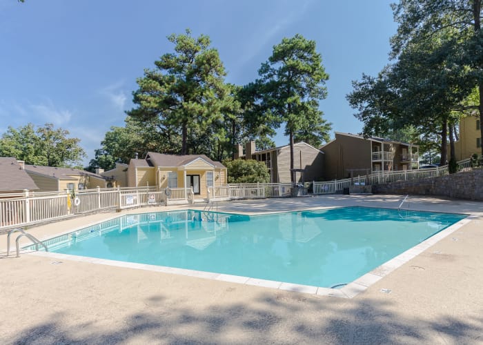 Pool area at Stone Ridge at Vinings in Atlanta, Georgia