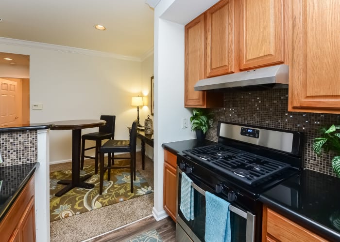 Bishop's View Apartments & Townhomes offers a beautiful living room in Cherry Hill, NJ