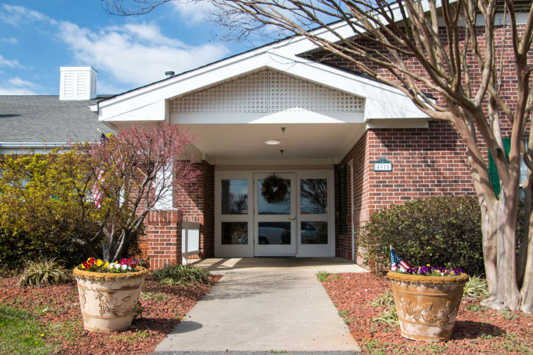 Front entrance at Preston House in Charlotte