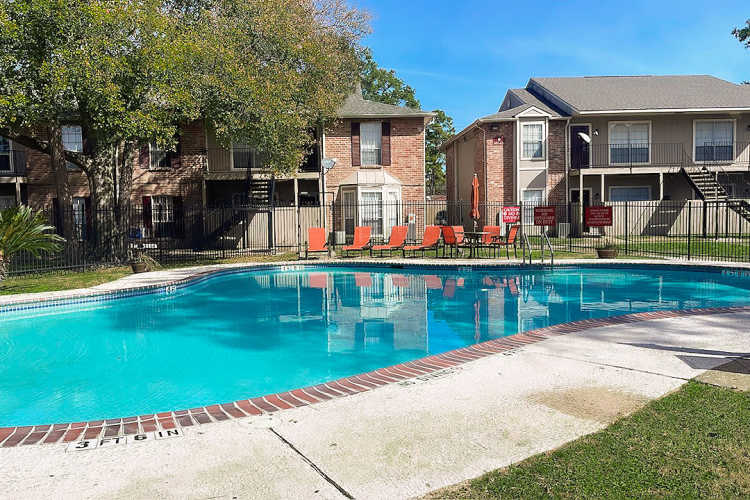 High-end swimming pool at Oaks of Wimbledon in Spring, Texas, 