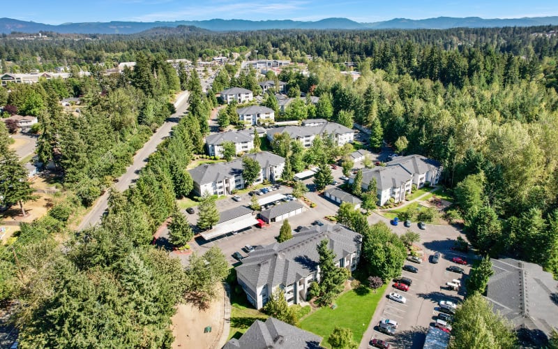Aerial view of the property at Pebble Cove Apartments in Renton, Washington