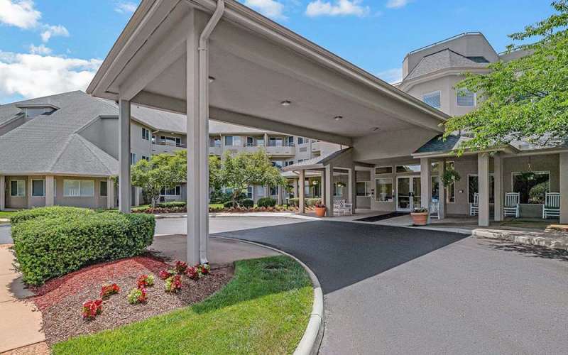 Circular driveway at The Fairmont in Manassas, Virginia