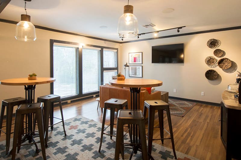 Gathering area in the clubhouse at The Everette at East Cobb in Marietta, Georgia