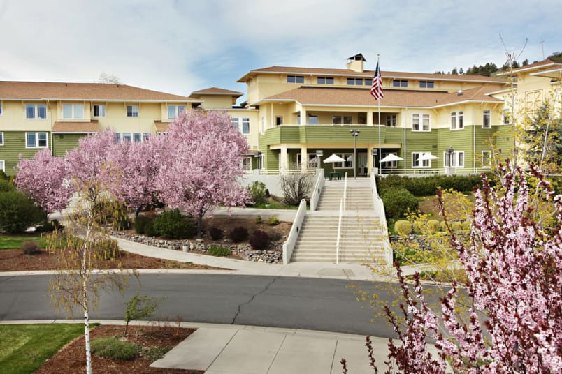 Exterior view of Crystal Terrace of Klamath Falls in Klamath Falls, OR