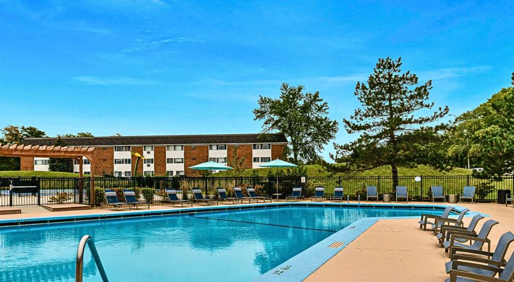 The community swimming pool at Huntington Apartments in Naperville, Illinois