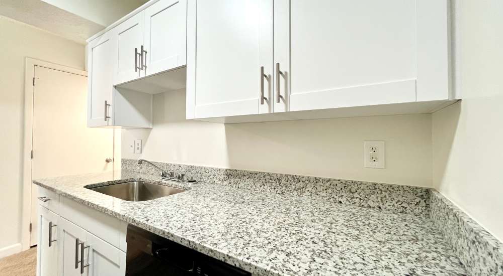 Modern kitchen at Collinwood Apartments in Newport News, Virginia