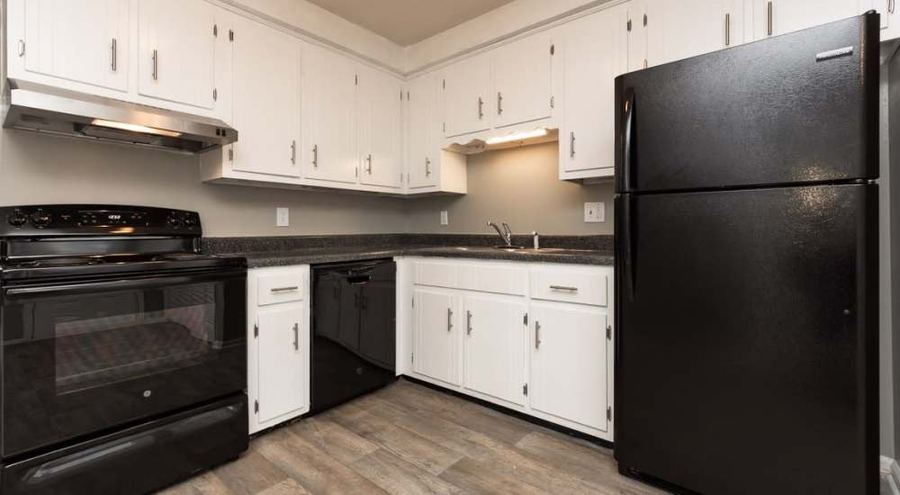 Apartment kitchen at Golf View Apartments in Clarksville, Tennessee