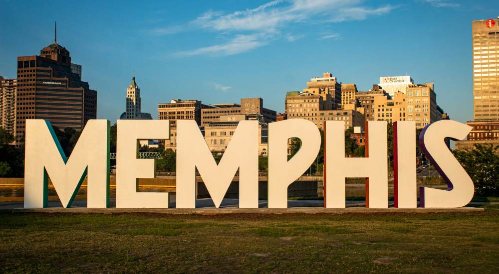 Street-level view of downtown near Central Gardens in Memphis, Tennessee