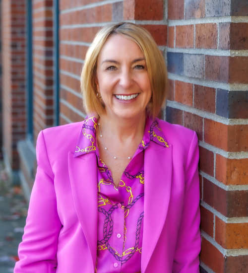 Manager of Merrill Gardens at Rockridge in Oakland, California