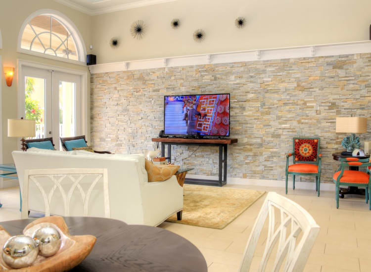 Bright and cheery lobby at Riverwalk Pointe in Jupiter, Florida