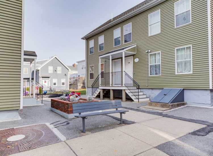 Close to public transport at Lowell Belvidere Apartments in Lowell,Massachusetts