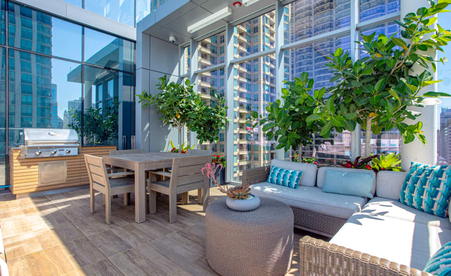 Outdoor lounge at Residences at 8 East Huron in Chicago, Illinois
