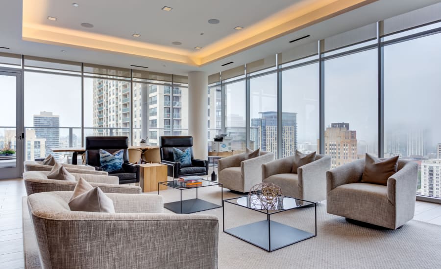 Gorgeous community clubhouse with a view at Residences at 8 East Huron in Chicago, Illinois
