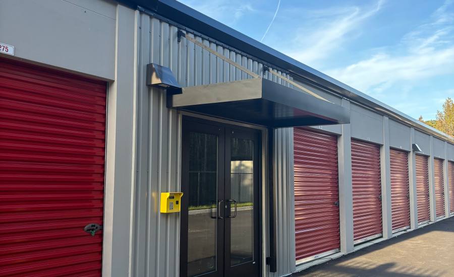 Covered entrance at Storage Authority Buck Road in Glassboro, NJ