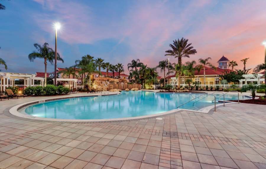 Community pool at Victoria Park Apartments in Davenport,Florida