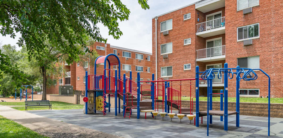 Exterior building with playground at Mason Avenue, Alexandria, Virginia