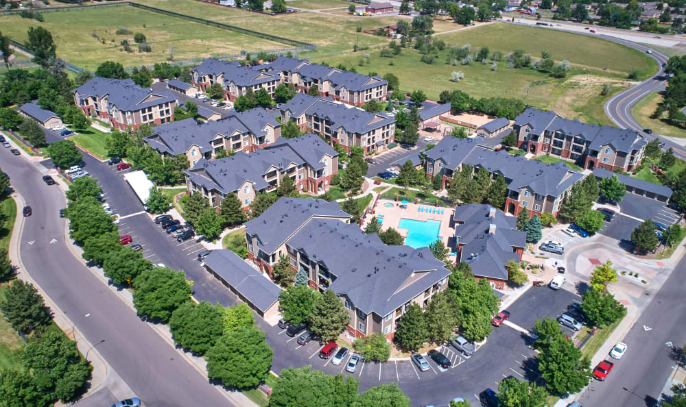 Photos of Skyecrest Apartments in Lakewood, Colorado