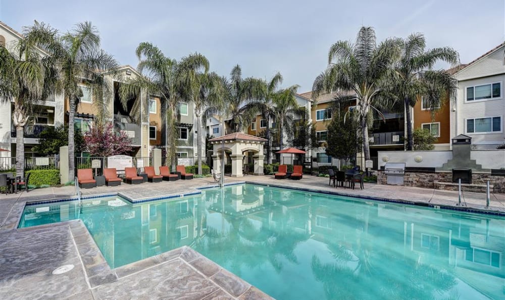 Resort-style swimming pool at Sierra Oaks Apartments in Turlock, California