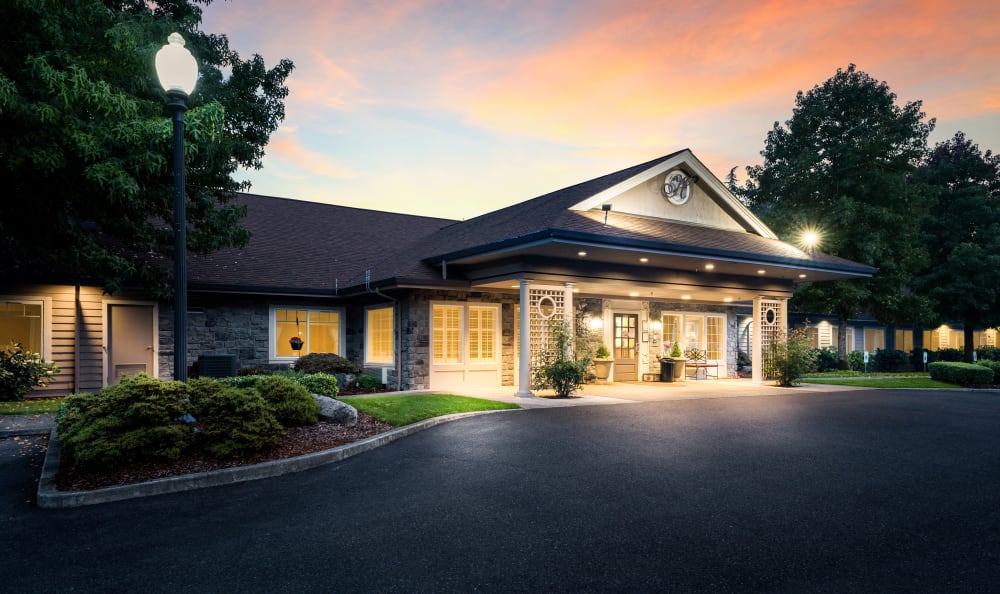 Senior Living with beautiful lights in Tumwater