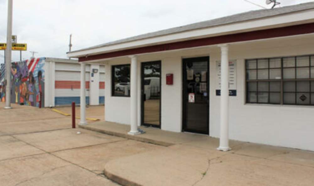 A row of units at American Mini Storage in Jackson, Mississippi