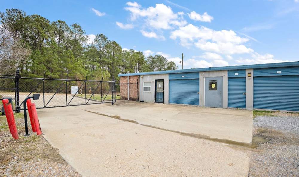Entrance gate at Storage Facility at American Premier Storage in Jackson, Mississippi