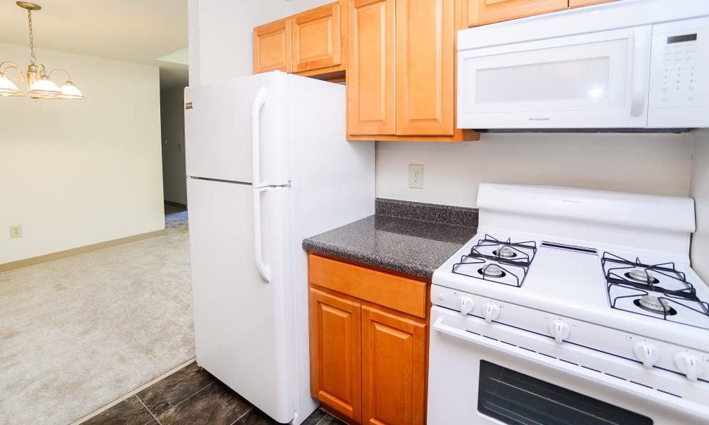 Our apartments in East Brunswick, New Jersey showcase a beautiful kitchen