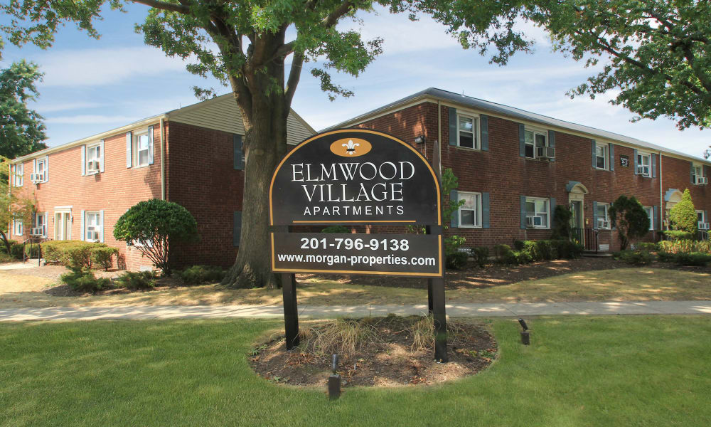 Photos of Elmwood Village Apartments & Townhomes in Elmwood Park