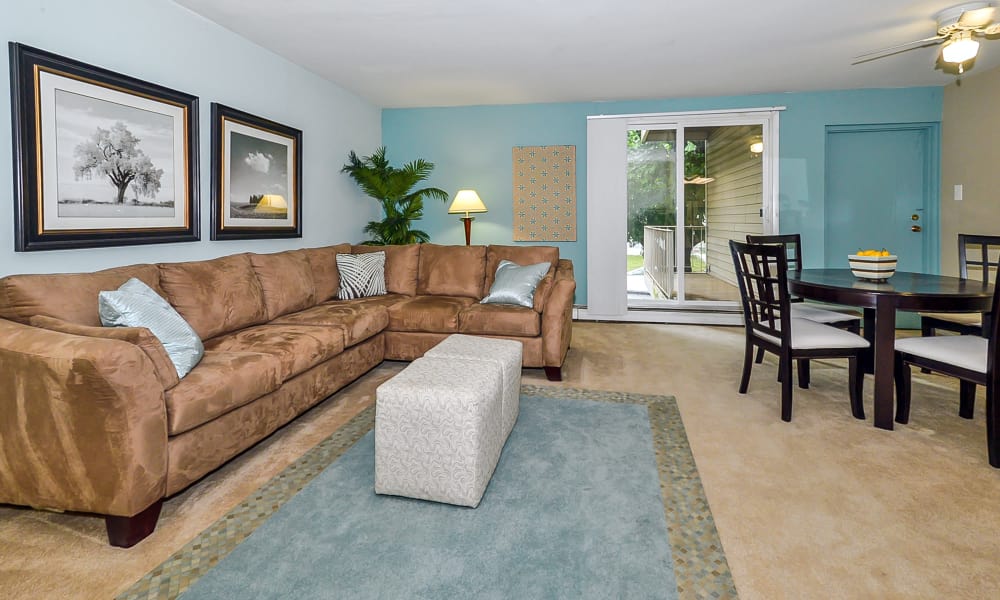 Apartments &amp; Townhomes in NE Philadelphia, PA Sherwood