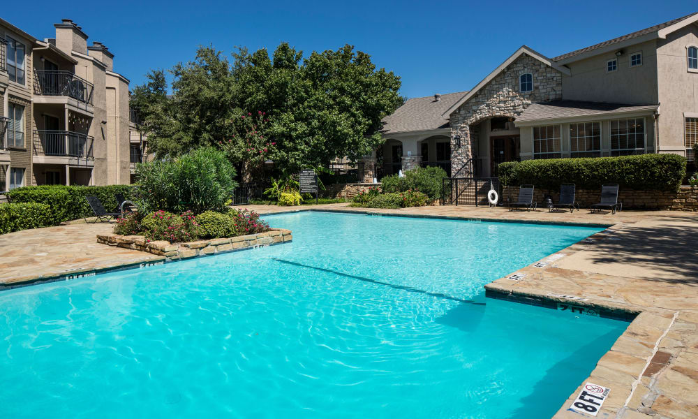 Heritage Fields offers a swimming pool in Arlington, TX