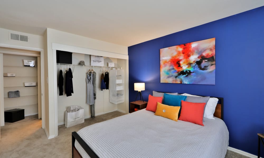 Alexandria, VA Apartments | Brookdale at Mark Center ...