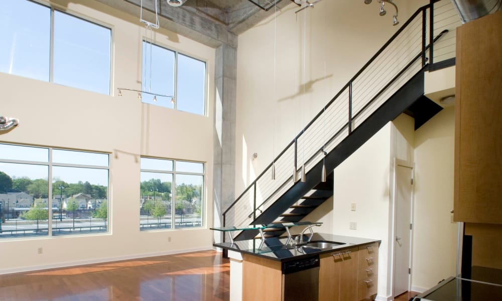 Photos of 17th Street Lofts in Atlanta, GA