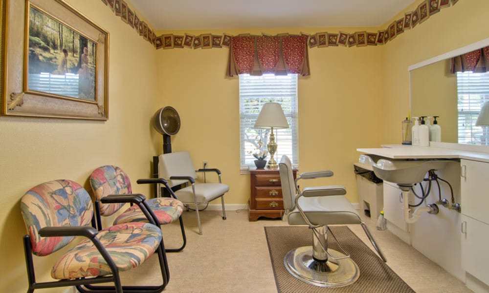 Community salon for residents at Bluff Creek Terrace Senior Living in Columbia, Missouri