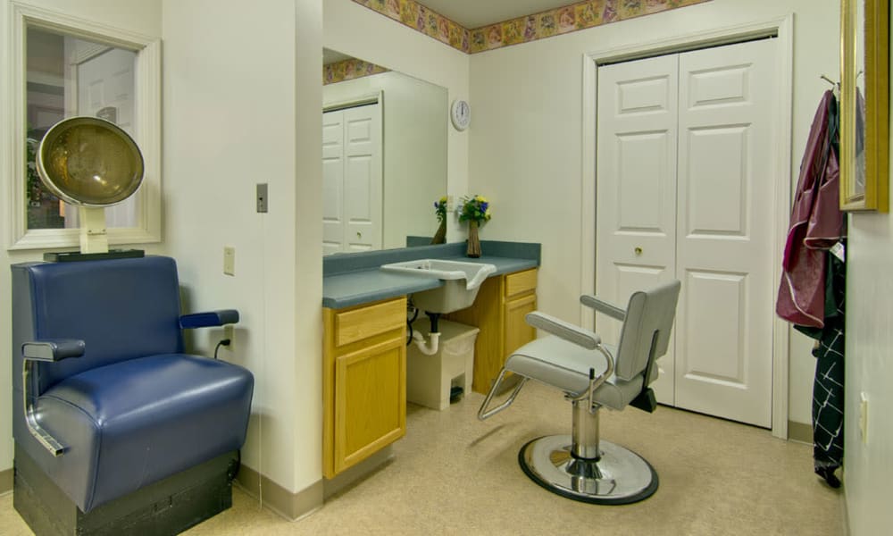 Community hair salon for residents at Highland Crest Senior Living in Kirksville, Missouri