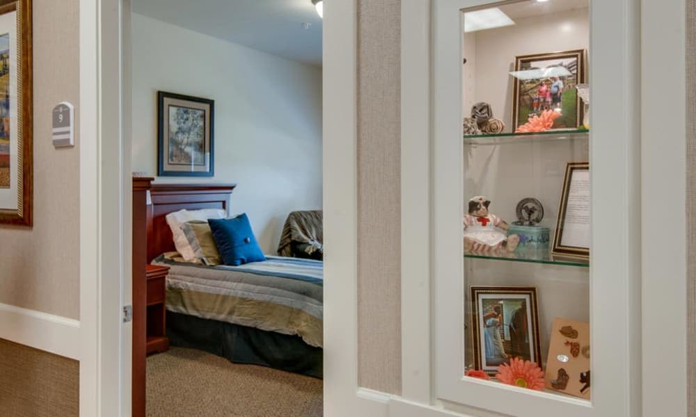 Bedroom at Mattis Pointe Senior Living in Saint Louis, Missouri