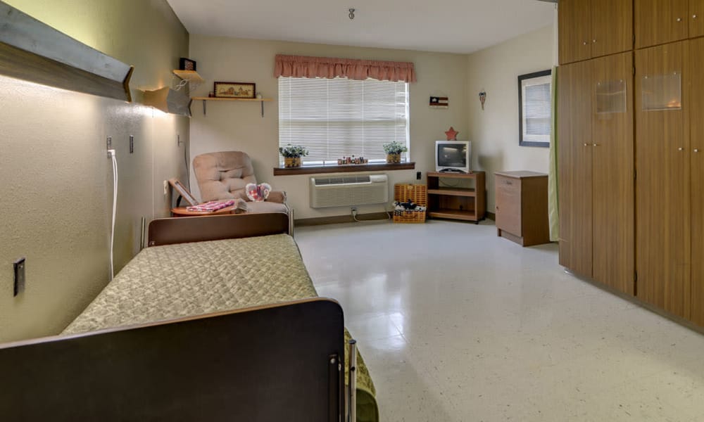 Single bedroom at Eureka Nursing in Eureka, Kansas