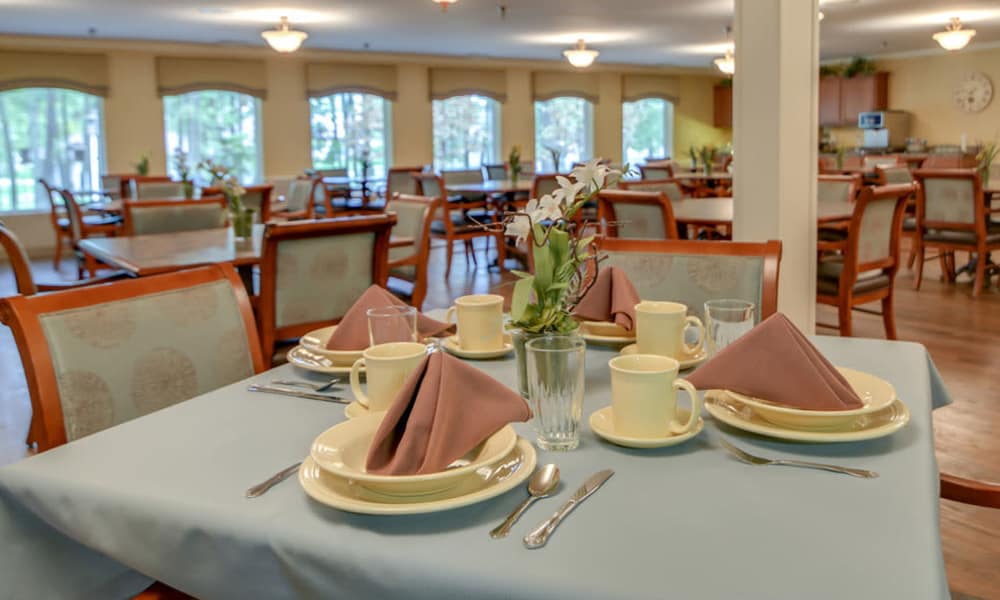 Dining area at the center of Ashbrook in Farmington, Missouri